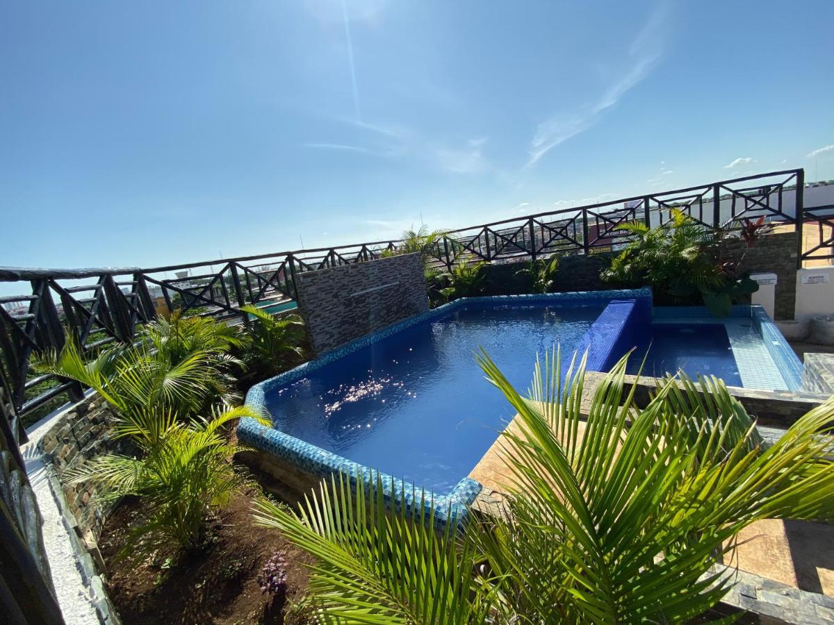 Suites La Roca By R&T Cancun Dış mekan fotoğraf